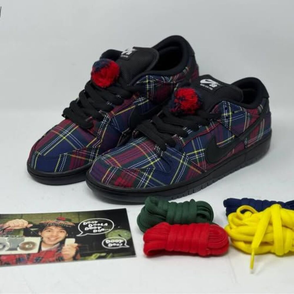 Nike SB Dunk Low Pro Nardwuar Plaid